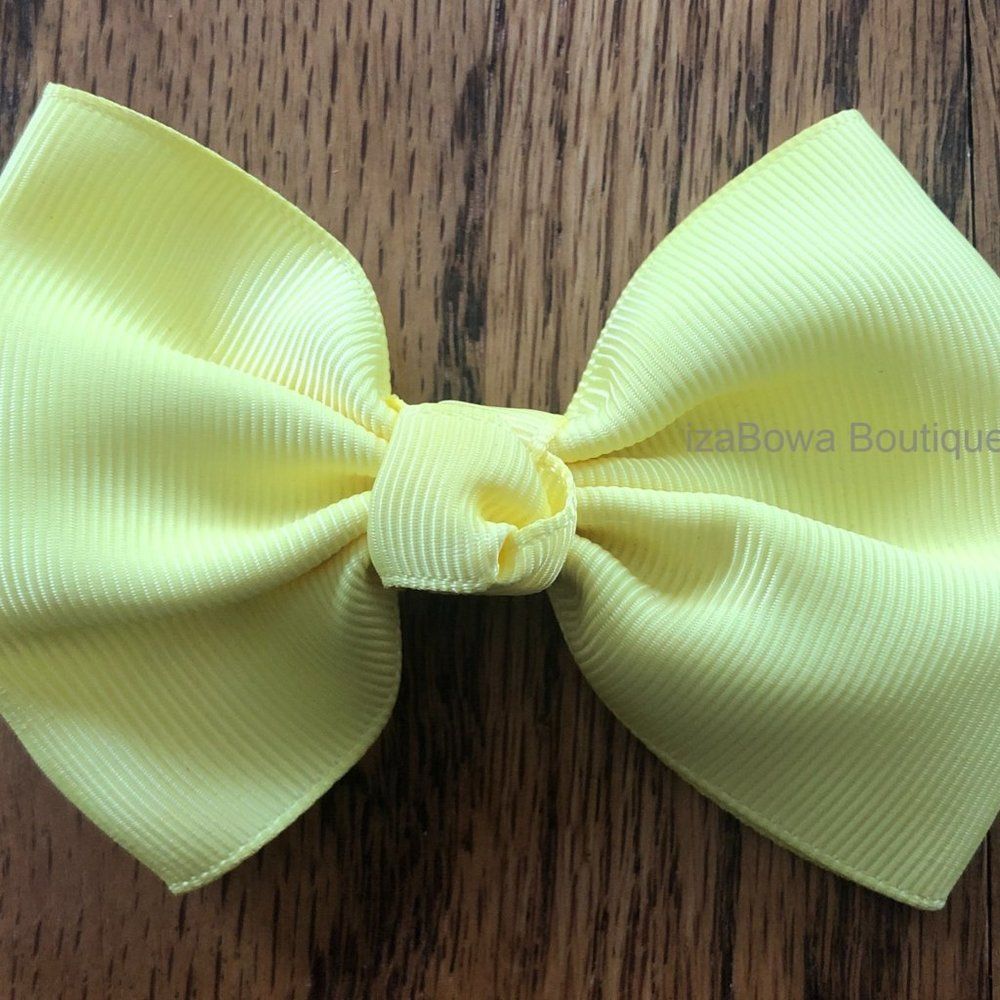 Yellow 4" Bow tie Bow    4B2272  Handmade NWT Boutique